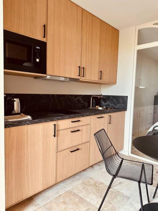 Les Suites D'Angouleme - Proche Gare Et Centre Ville - Haut De Gamme Bagian luar foto